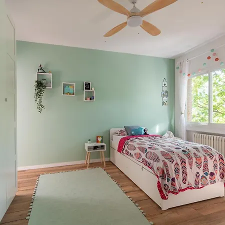 Barcelona's Tropical Oasis Villa Sant Just Desvern